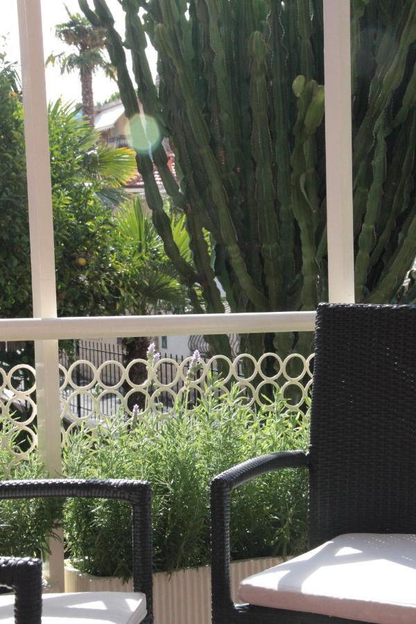 B&B Villa Mirella Bordighera Exterior photo