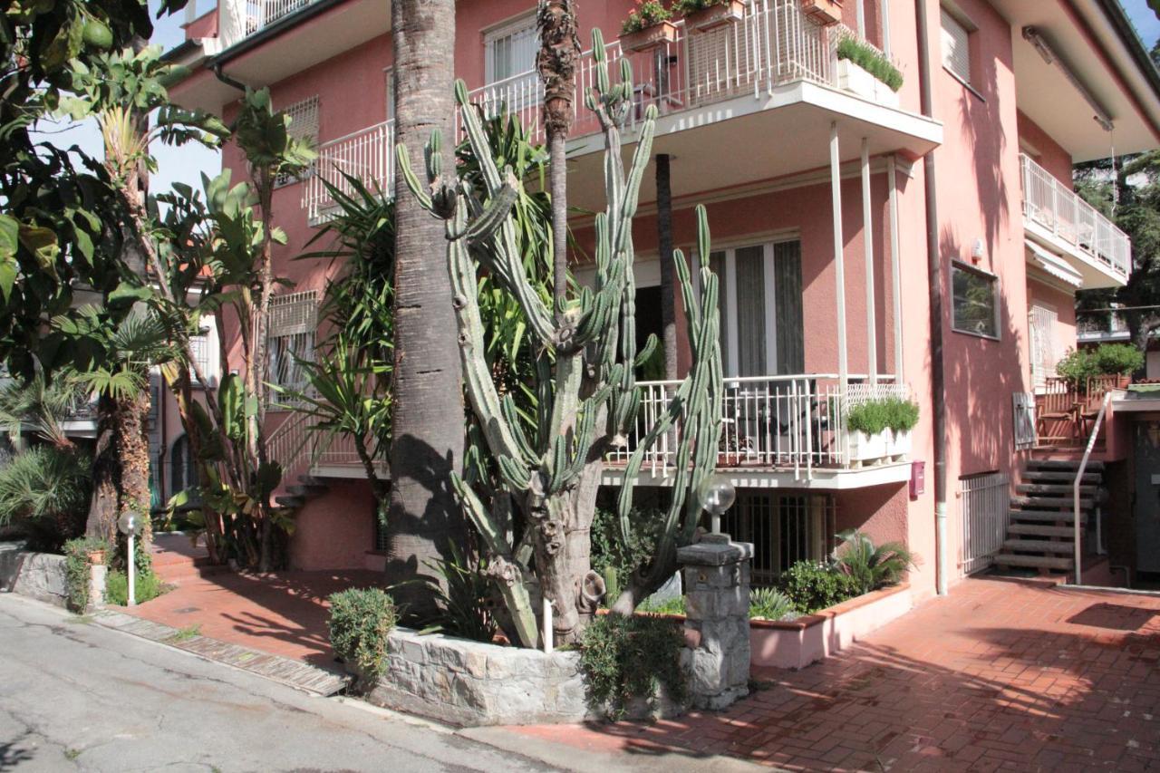 B&B Villa Mirella Bordighera Exterior photo